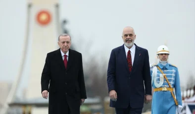 Cumhurbaşkanı Erdoğan, Arnavutluk Başbakanı Rama’yı Türkiye’ye resmi ziyarette karşıladı