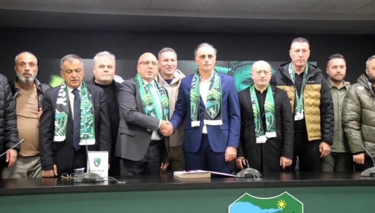 Kocaelispor, Mustafa Gürsel ile sözleşme imzaladı