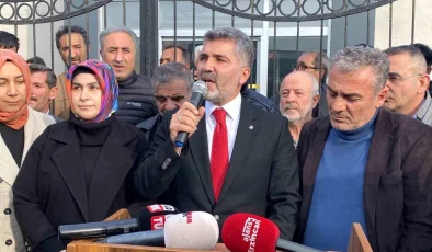 Yüksel Çakır, Erzincan’dan bağımsız belediye başkanı adaylığı için başvuruda bulundu