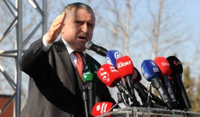 Gençlik ve Spor Bakanı Osman Aşkın Bak, Bursa’da Spor Tesisi Açılışını Gerçekleştirdi