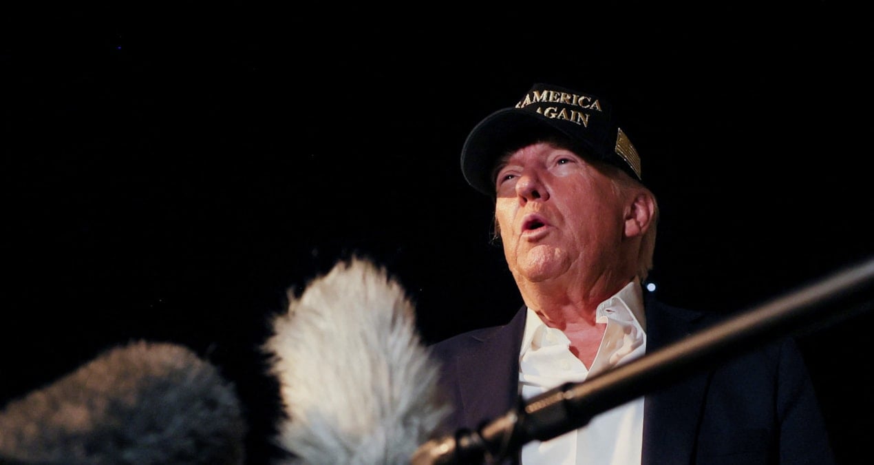 Trump, yolsuzluk soruşturmalarıyla sorumlu 12 müfettişi görevden aldı